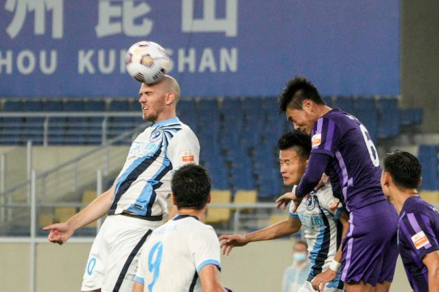 kaiyun官网-欲携获胜之威复仇海港 大连人：放平心态力拼对手