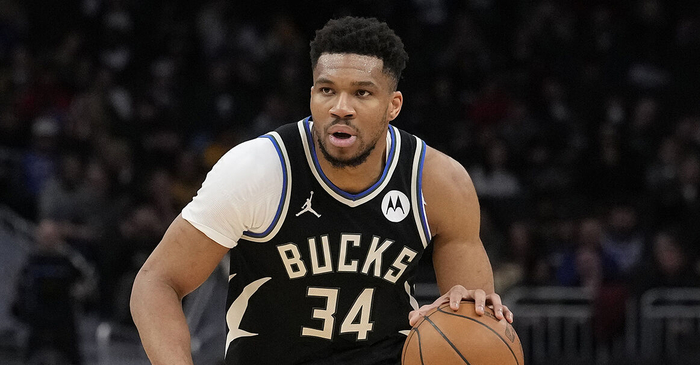 kaiyun-NBA历史第一！字母哥常规赛生涯第160次单场30+10+5|吉安尼斯·安特托孔波|雄鹿|扬尼斯-阿德托昆博|印第安纳步行者队|奥斯卡-罗伯特森_新浪体育_新浪新闻